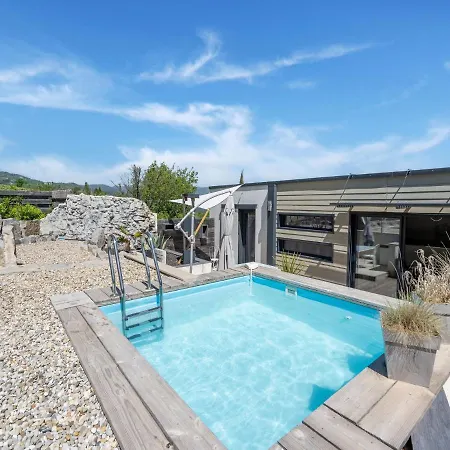 Modern With Private Pool Villa *